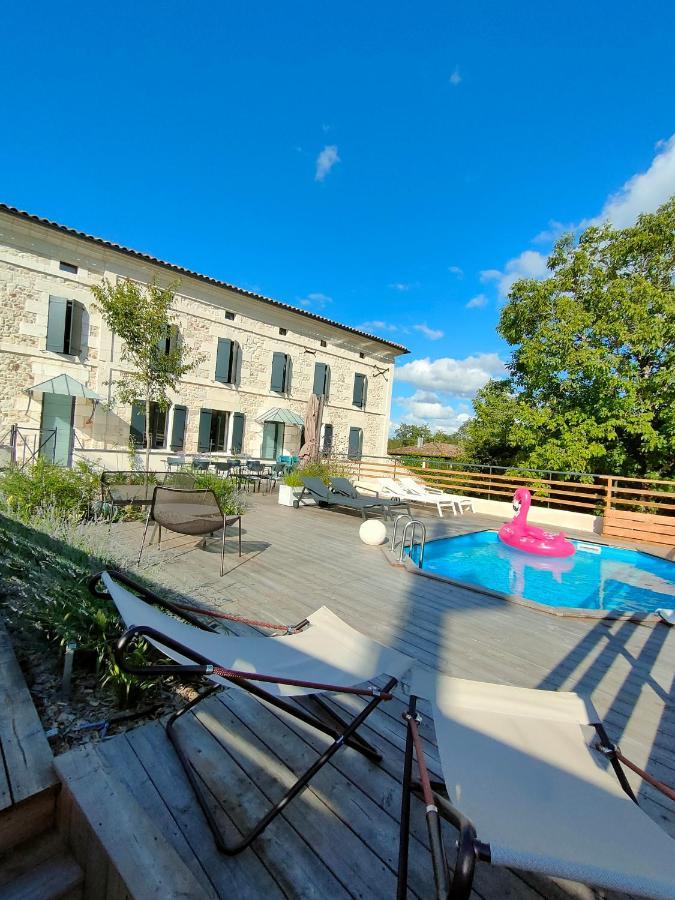 Au Bouchon Hotel Saint-Aigulin Exterior photo
